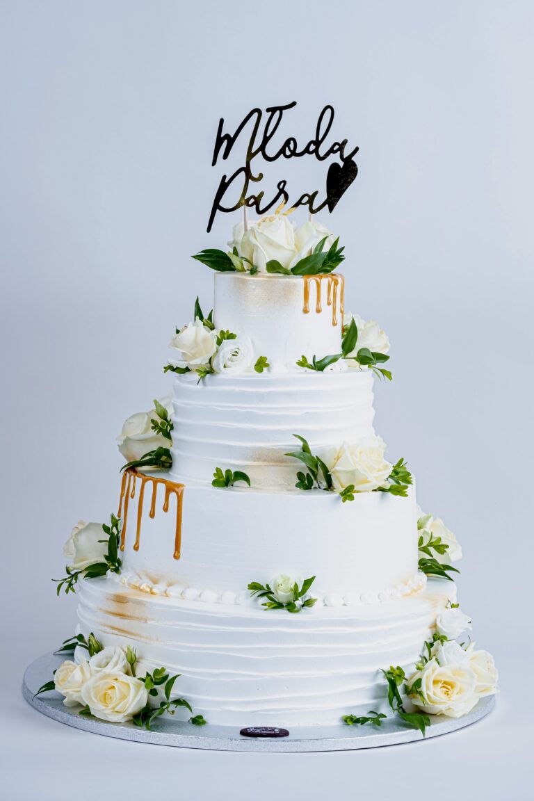 Tort weselny