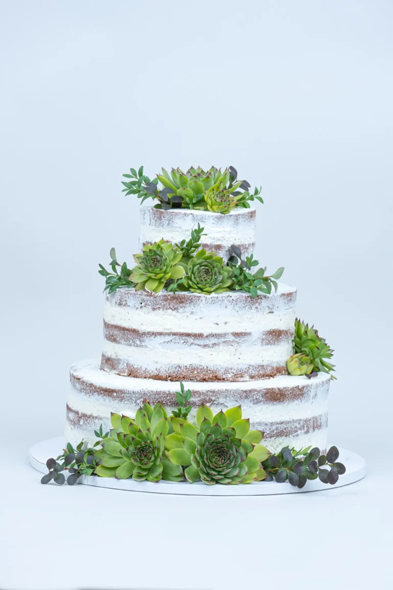 Tort weselny kaktus